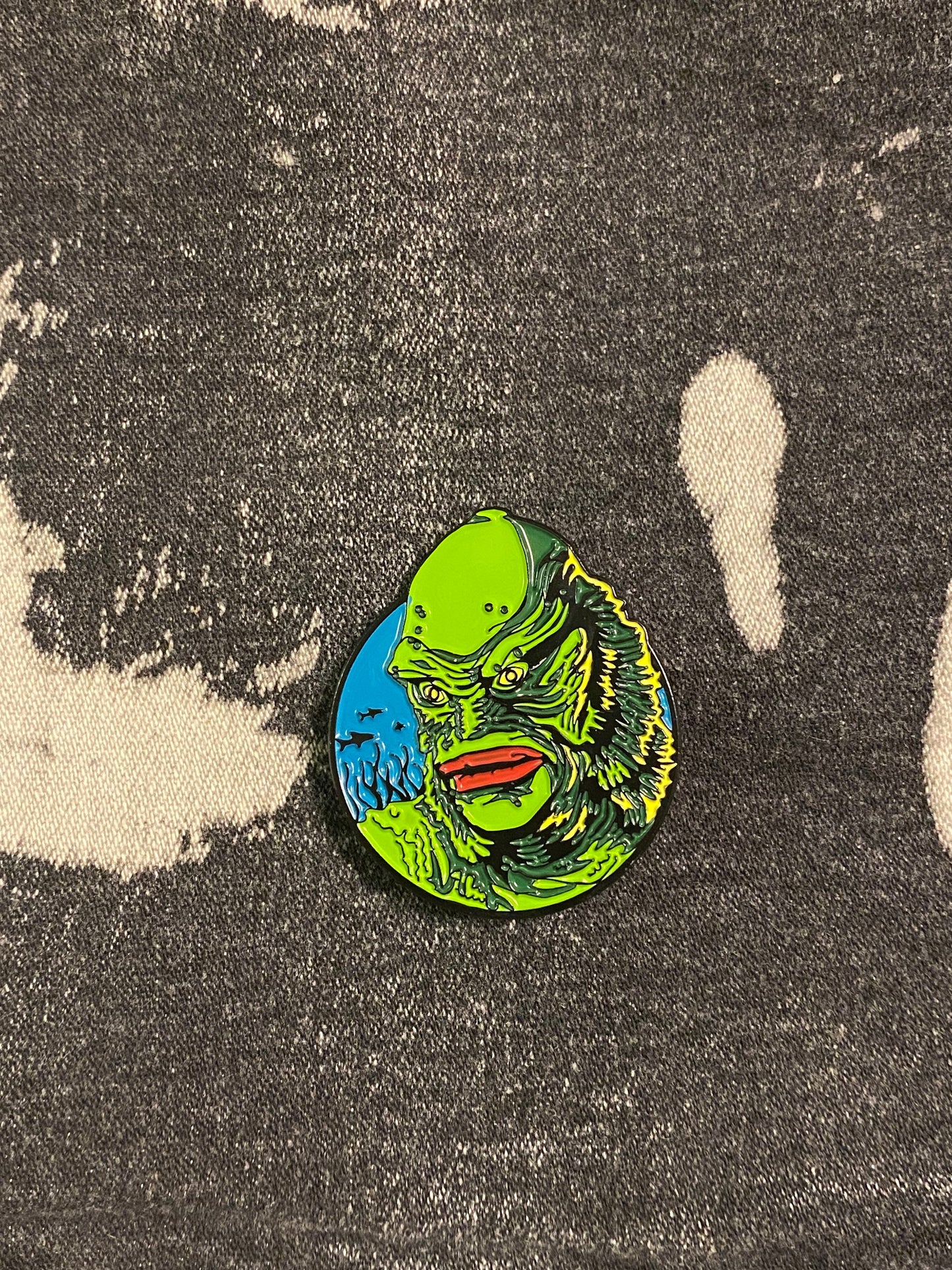 Creature from the Black Lagoon Universal Studios Classic Monsters Enamel Pin, Horror, Scary Movie, Sci-fi