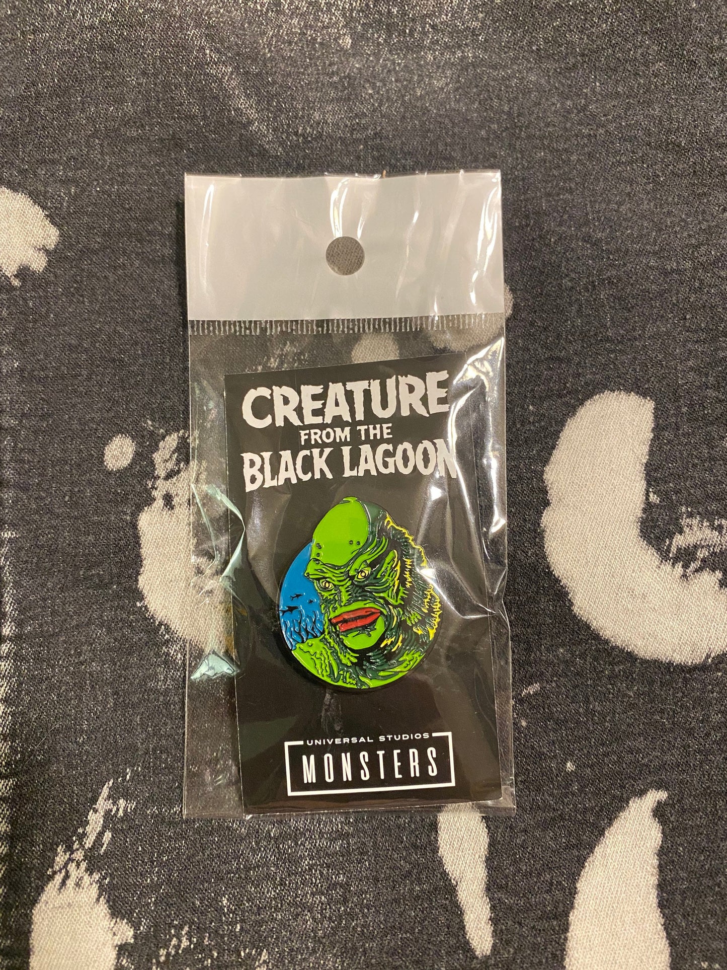 Creature from the Black Lagoon Universal Studios Classic Monsters Enamel Pin, Horror, Scary Movie, Sci-fi