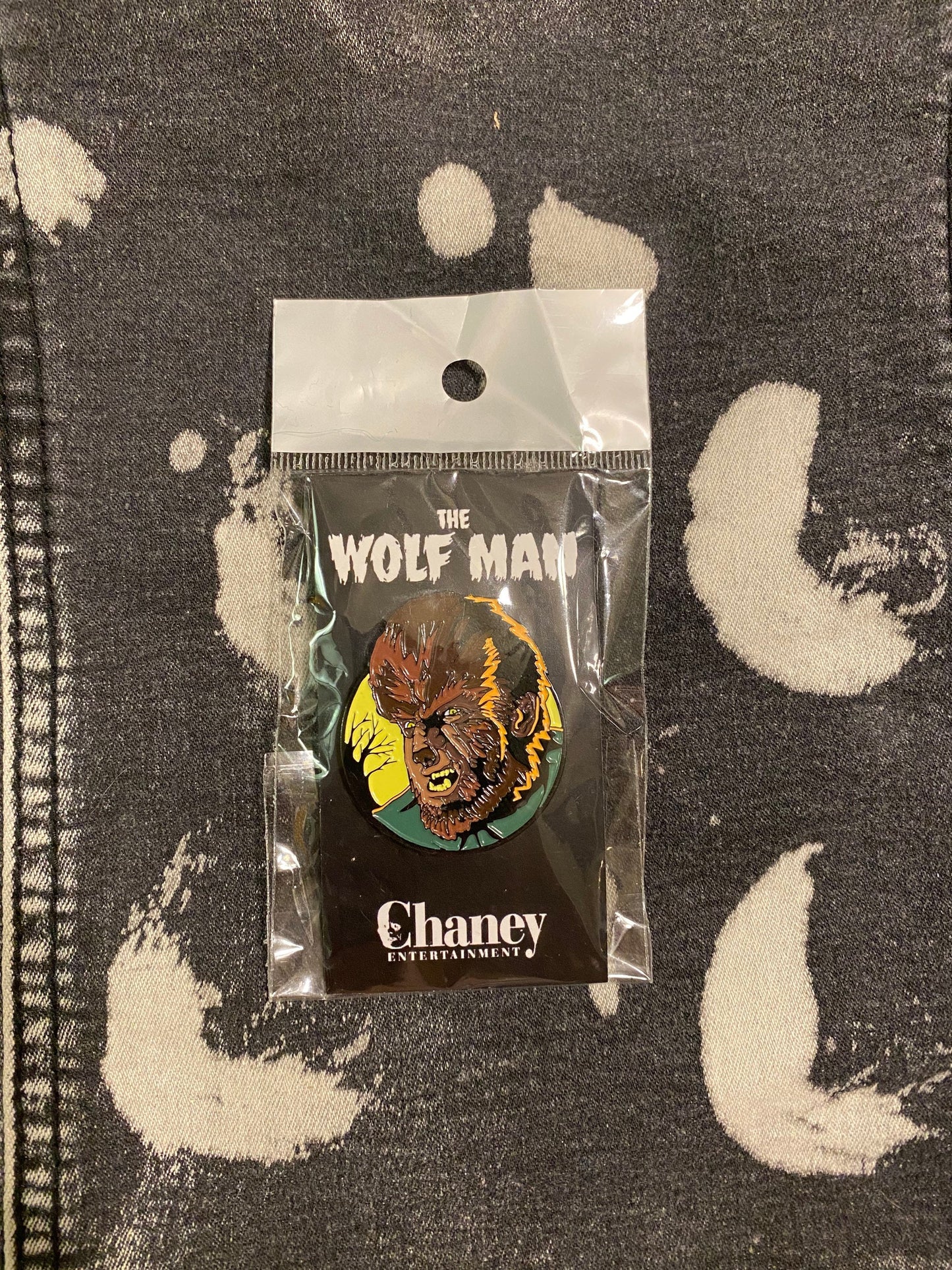 The Wolfman Chaney Entertainment Classic Monsters Enamel Pin, Horror, Scary Movie, Sci-fi