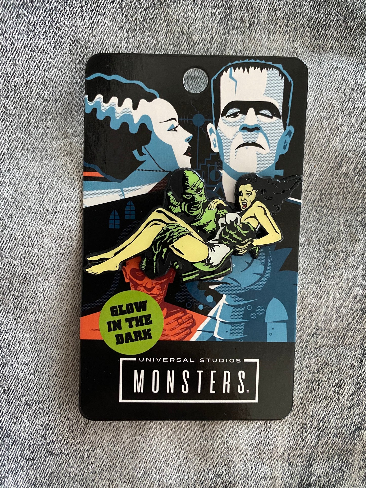 Creature from the Black And Damsel Enamel Pin, Universal Studios Monsters, Glow in the Dark